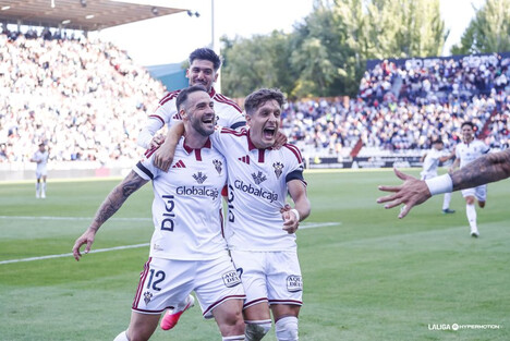 El Albacete logra su primera victoria de la temporada con un 2-0 ante el Eldense