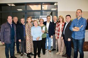 Manuel Serrano presenta el nuevo Ciberkiosko para realizar trámites de manera rápida y accesible sin desplazarse a las dependencias municipales