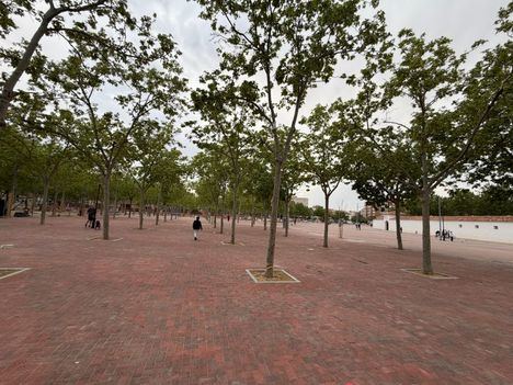Manuel Serrano anuncia que ha concluido la segunda fase de las obras en los Ejidos de la Feria, y ya hay una zona de 10.000 metros cuadrados abierta a los ciudadanos