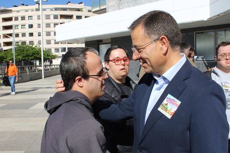 Manuel Serrano asegura que “la Marcha por la Igualdad le aporta dignidad a Albacete, y ha recorrido las calles para sensibilizar a todos los ciudadanos”