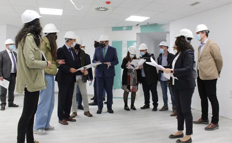 En junio comenzarán los traslados de consultas externas de Hospital Albacete al nuevo edificio del centro de salud 8