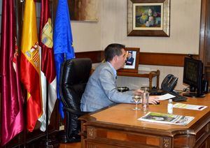 Santi Cabañero apela al "papel fundamental" de los ayuntamientos en la implementación de los ODS de la Agenda 2030 en Albacete