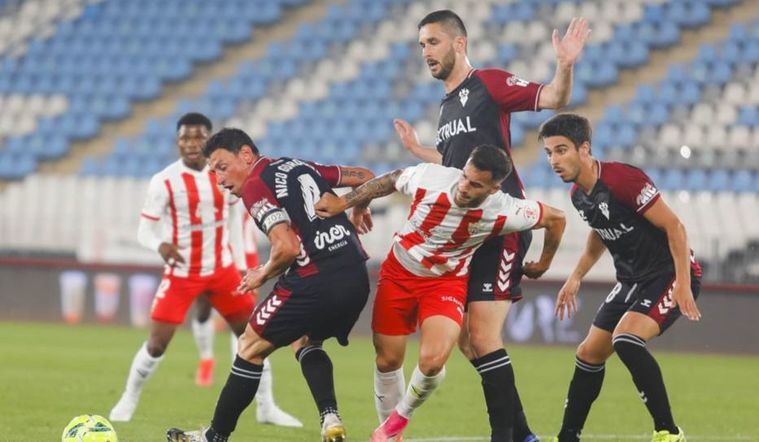 1-1.- El Albacete suma un punto en Almería pero insuficiente para evitar el descenso 