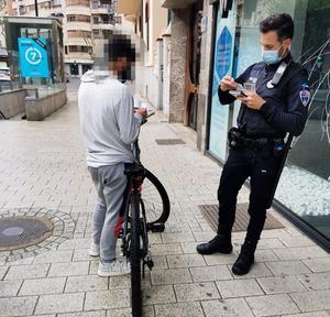 La Policía Local de Albacete pone en marcha una campaña para fomentar el correcto uso de bicicletas y vehículos de movilidad personal por las calles de nuestra capital
