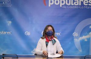 El PP acusa a Page de "claudicar" ante Pedro Sánchez por los indultos a responsables del 'procés'