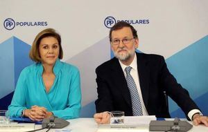 El PP insiste en defender "la presunción de inocencia" de Cospedal y el PSOE le pregunta qué debe a la expresidenta de la región