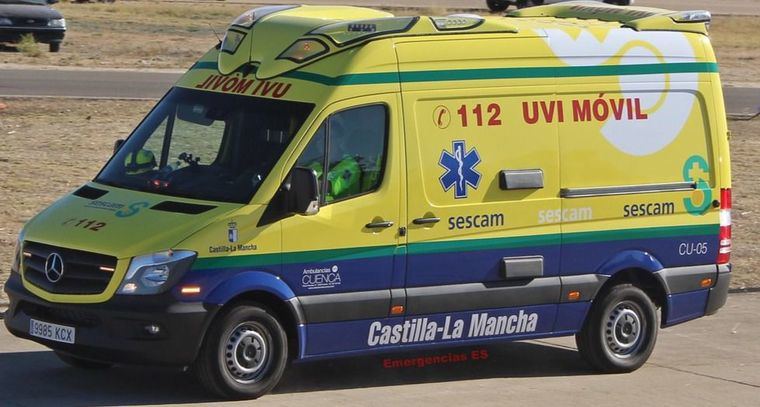 Sucesos.- Herido un profesor en Albacete tras caerle encima un coche elevado durante el taller de automoción de FP