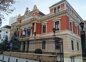 Un total de 67 ayuntamientos de Albacete reciben 199 ayudas para actividades educativas y culturales de la Diputación