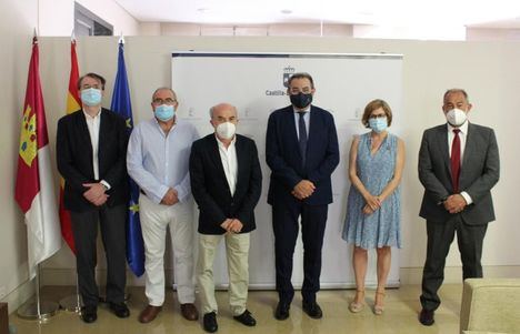La Consejería de Sanidad y la Academia de Medicina de Castilla-La Mancha unen esfuerzos para desarrollar un calendario de acciones y actuaciones