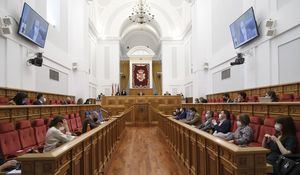 Dependencia, río Tajo, listas de espera y nudo logístico de Albacete, a debate este jueves en el pleno de las Cortes