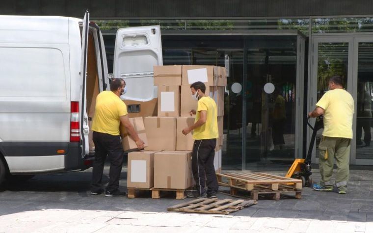 El Gobierno de Castilla-La Mancha ha enviado esta semana más de 224.000 artículos de protección a los centros sanitarios