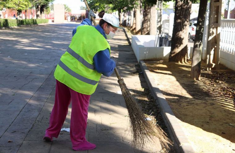 Paro.- Castilla-La Mancha contabiliza 9.877 desempleados menos en julio y el número de parados se queda en 168.755