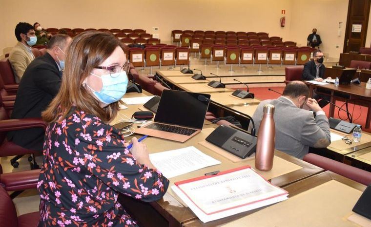 María José López: “La situación financiera del Ayuntamiento de Albacete es estable y se está cumpliendo con los parámetros que nos marca la legislación vigente”