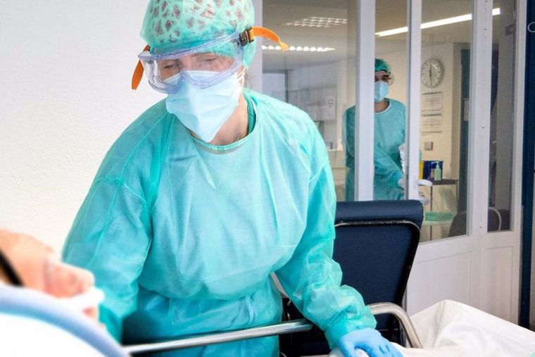 Coronavirus.- Los nuevos contagios se doblan en Castilla-La Mancha con 1.044 positivos y las muertes ascienden a 4