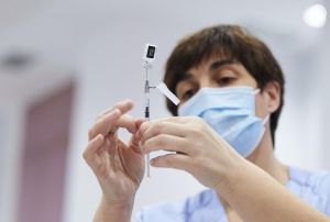 Coronavirus.- Los nuevos casos descienden en Castilla-La Mancha con 979 y las muertes se reducen hasta 3