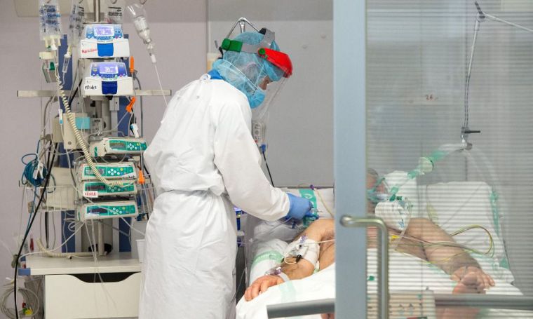 Coronavirus.- Castilla-La Mancha notifica 292 nuevos casos y tres fallecidos, con una marcada reducción de positivos en residencias
