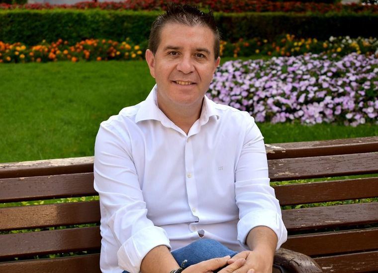 Santi Cabañero destaca el compromiso del Gobierno de Pedro Sánchez con el municipalismo “ampliando la suspensión de la regla de gasto también para 2022”