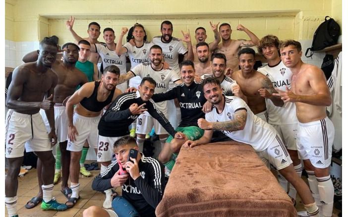 0-3.- El Albacete Balompié arrolla al U.E. Llagostera con goles de Alonso, Emi Gómez y Jordi Sánchez