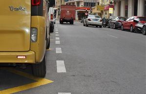 El Ayuntamiento de Albacete estudiará que los agentes comerciales cuenten con tarjetas para aparcar en zonas de carga y descarga