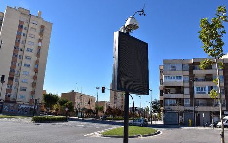 La Concejalía de Sostenibilidad lleva a cabo la instalación de diez estaciones de medición que informarán de la calidad del aire y el ruido en la ciudad
