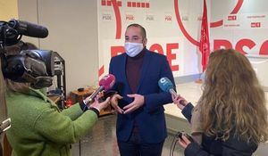 El PSOE destaca la creación de empleo y las políticas sociales ante la despoblación frente a la "receta de recortes" de PP