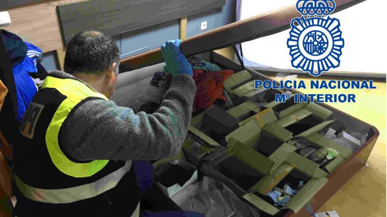 Detenido un hombre por la venta a través de Internet pastillas adelgazantes prohibidas