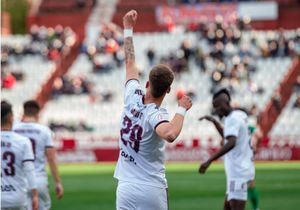 3-0.- El Albacete recupera el gol y suma tres puntos frente al Cornellá