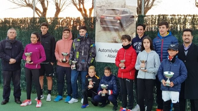 El toledano Javier Sánchez, campeón del Open de Tenis Automóviles Villar de Albacete