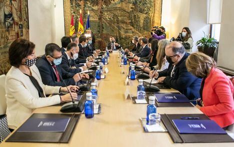 Entidades financieras de Castilla-La Mancha estudian con Junta establecer precios asequibles para vivienda vacía en venta y alquiler