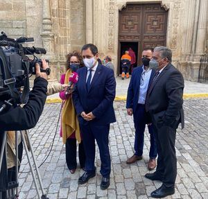 El PSOE señala que Núñez "llega tres días tarde" a pedir recursos de Castilla-La Mancha para la población ucraniana