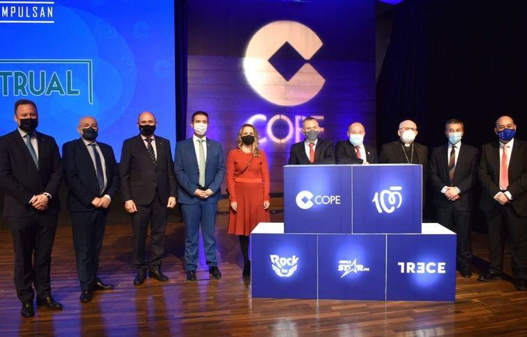 Santi Cabañero y Emilio Sáez trasladan el “merecido homenaje” de la provincia y la ciudad de Albacete a sus periodistas