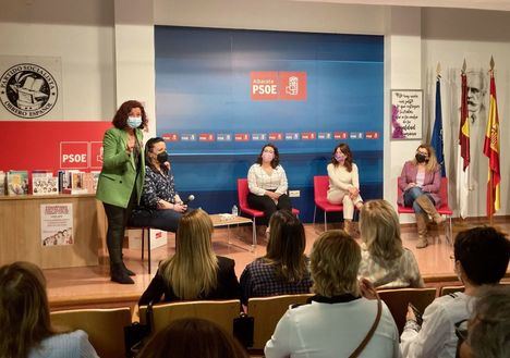 Blanca Fernández contraria al acuerdo entre PP y VOX en Castilla y León que incluyen “recortar” las políticas de protección a víctimas de violencia machista