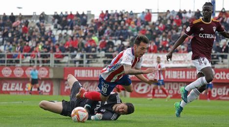 0-0.- El Albacete saca un punto al empatar en Algeciras y sigue líder