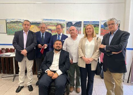 Amores invita a visitar la exposición de Antonio Carrilero en Madrid