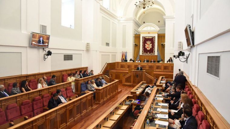 Albacete y Toledo tendrían un diputado más en las Cortes de Castilla-La Mancha si sale adelante la reforma propuesta por Page