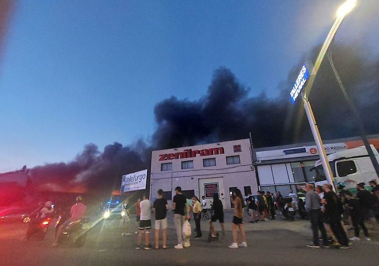 La nave donde se ha producido el incendio en Albacete, llevaba cerrada cerca de dos meses