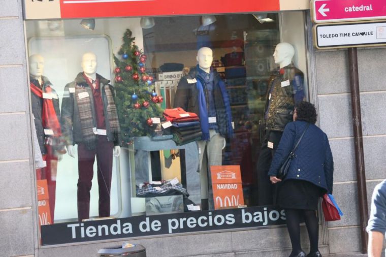 La Dirección General de Consumo ofrece algunas recomendaciones a la hora de realizar las compras durante las rebajas