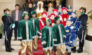 Los Reyes Magos de Oriente llegaron a la Plaza de Toros y recorrieron el centro de Albacete en una Cabalgata nultitudinaria