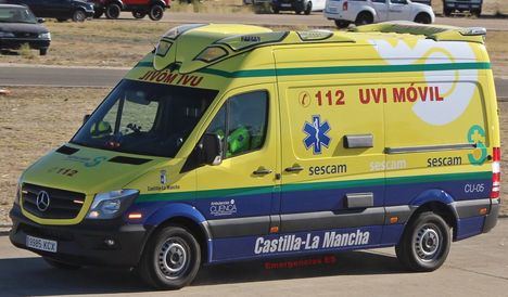 Sucesos.- Trasladan en estado grave a un trabajador de 47 años herido mientras cambiaba una rueda en Albacete