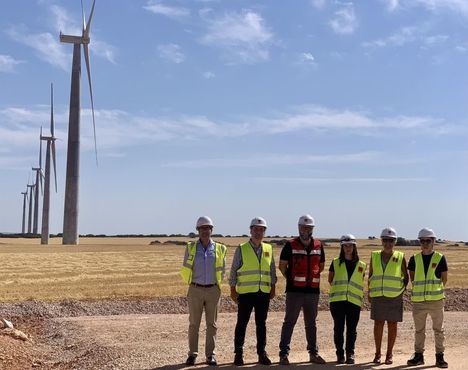 Tierraseca destaca la posición 'privilegiada' de España en producción de renovables y la contribución de Castilla-La Mancha para ello