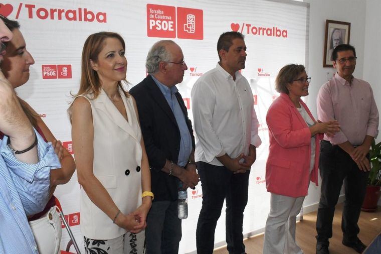 El PSOE dice que 'cuanto mayor es la crisis, mayores son las medidas' que pone en marcha para cumplir su 'ambición social'