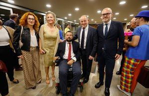 El alcalde subraya el trabajo de Asprona durante los últimos 60 años para “visibilizar” a las personas con discapacidad intelectual y asegurar su calidad de vida