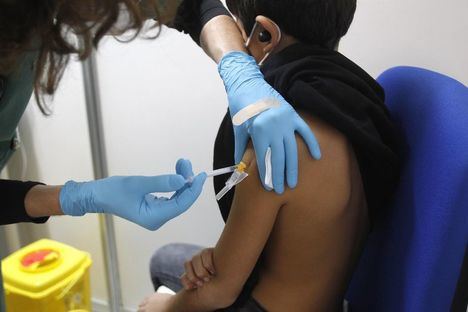 Castilla-La Mancha empezará a vacunar a niños de 12 años contra el Virus del Papiloma Humano a partir del 2023