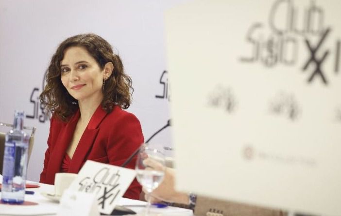 Foto: Isabel Díaz Ayuso durante un desayuno informativo celebrado en el Club Siglo XXI de Madrid. Imagen: EP