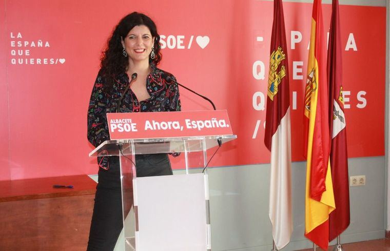 Josefina Navarrete: “Las facilidades hipotecarias aprobadas por el Gobierno amplían la red de protección a miles de familias en la provincia”