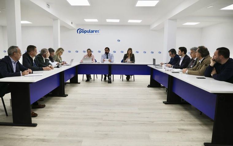 El PP celebra que la encuesta de Sigma Dos 'acerque al PP al Gobierno de Castilla-La Mancha'