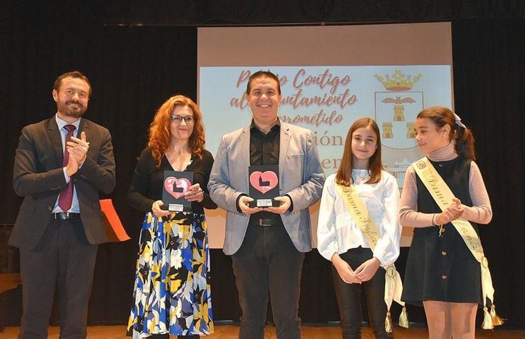 La Roda premia el ‘Bonobús Contigo Provincial’ del Ayuntamiento de Albacete y la Diputación