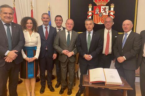 El alcalde de Albacete defiende la Constitución como garantía de entendimiento