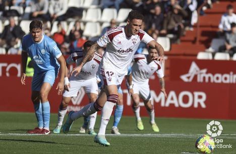 4-0.- El Albacete golea a un flojo Ibiza en el Carlos Belmonte