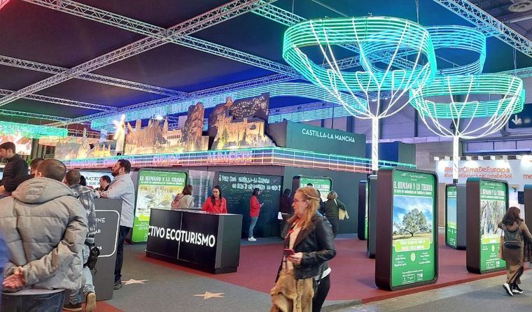 Las visitas al estand de Castilla-La Mancha en Fitur 'se han duplicado' este año con más de 21.000 asistentes en los cinco días